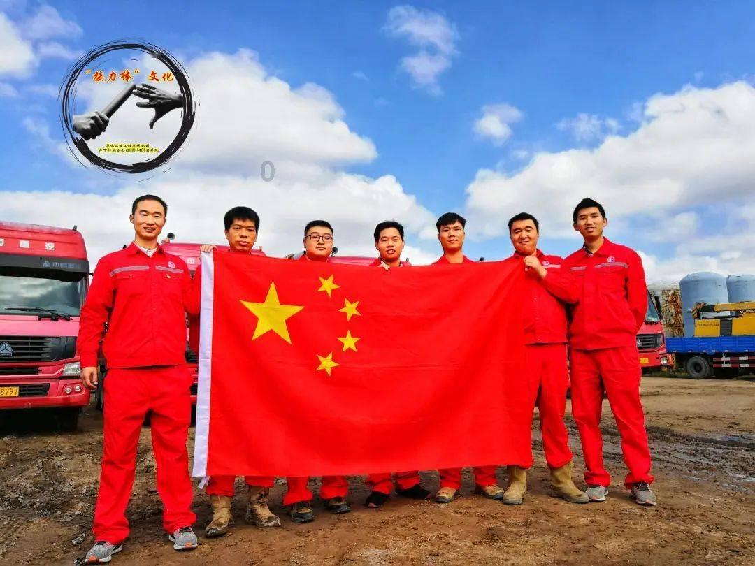 杨紫又打出现偶“王炸”剧了!开播5天夺周榜第一,连追4集收不住